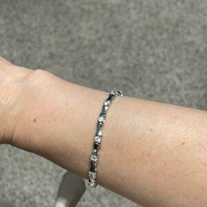 Diamond tennis bracelet